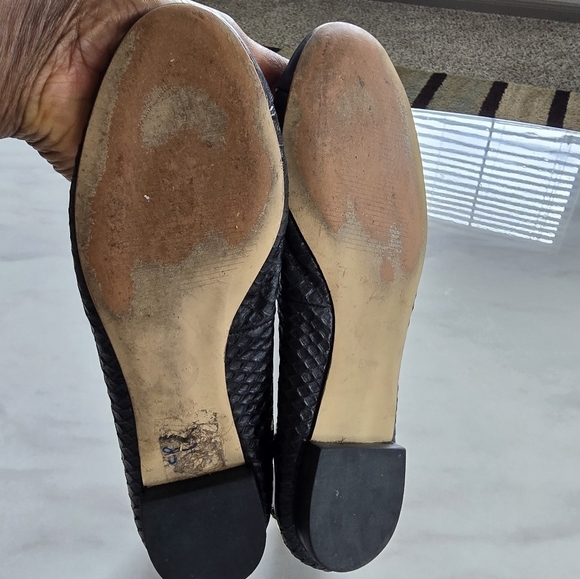 Michael Kors Loafers Womens 5.5 Black Dion Snakeskin Leather Ballet Flats - Picture 15 of 16